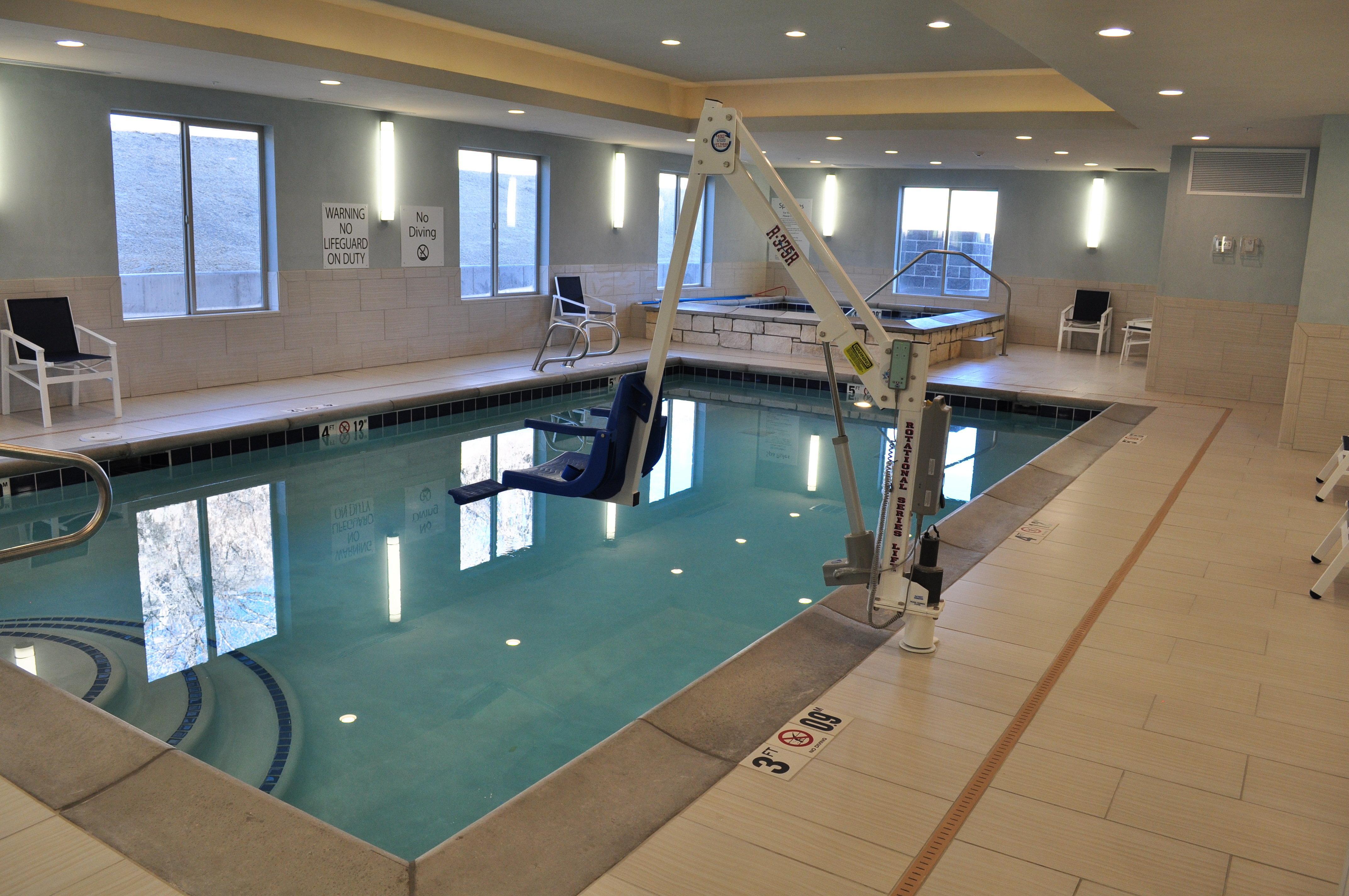 Holiday Inn Express & Suites Price By Ihg Exterior foto