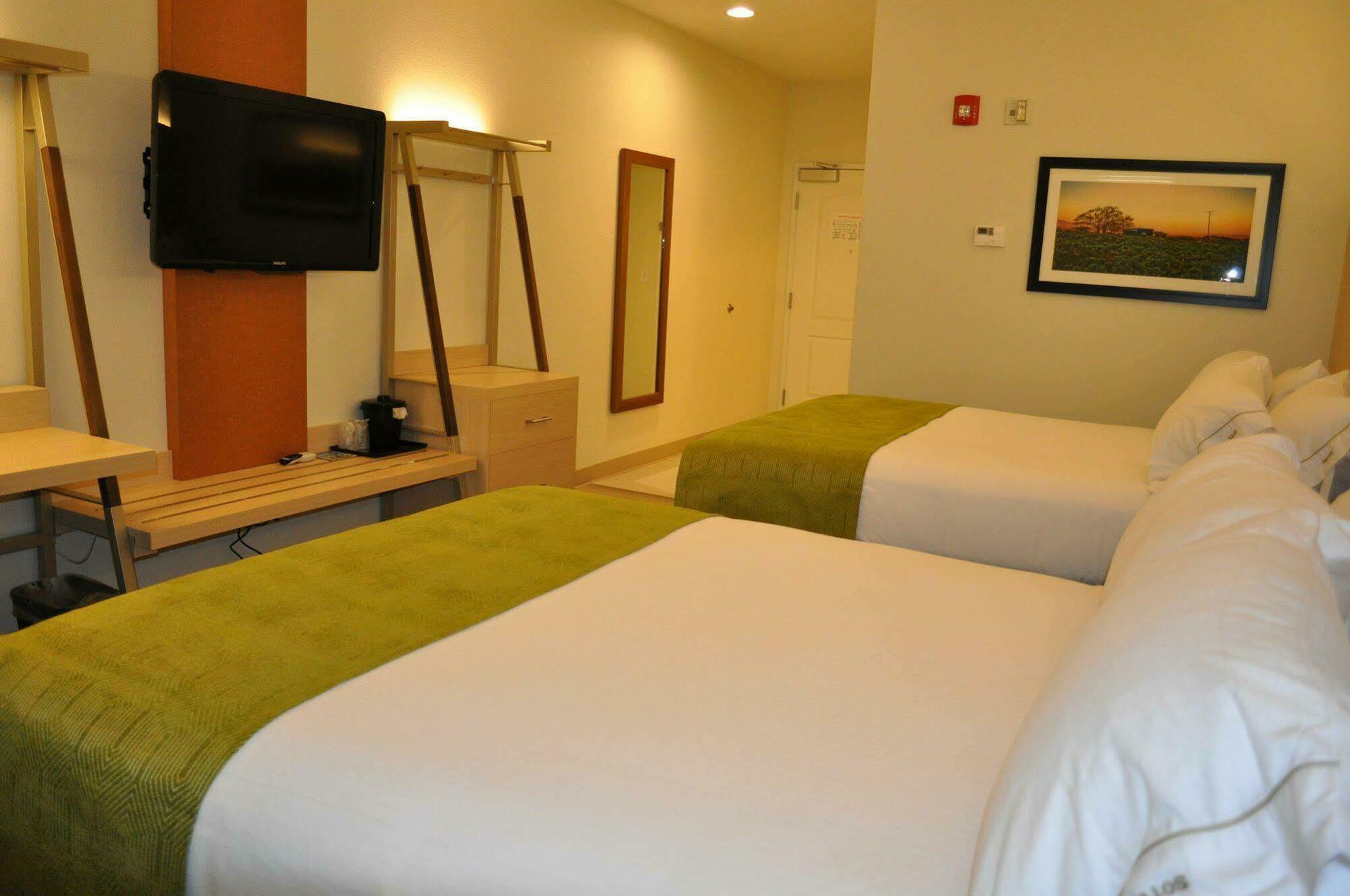 Holiday Inn Express & Suites Price By Ihg Exterior foto
